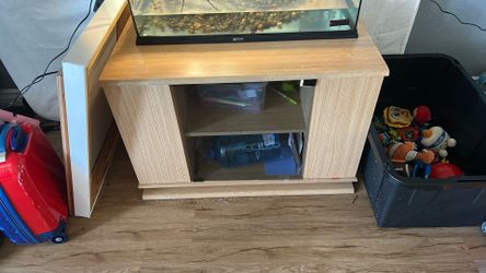 TV stand with pullout drawers