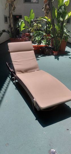 Resort lounge chairs