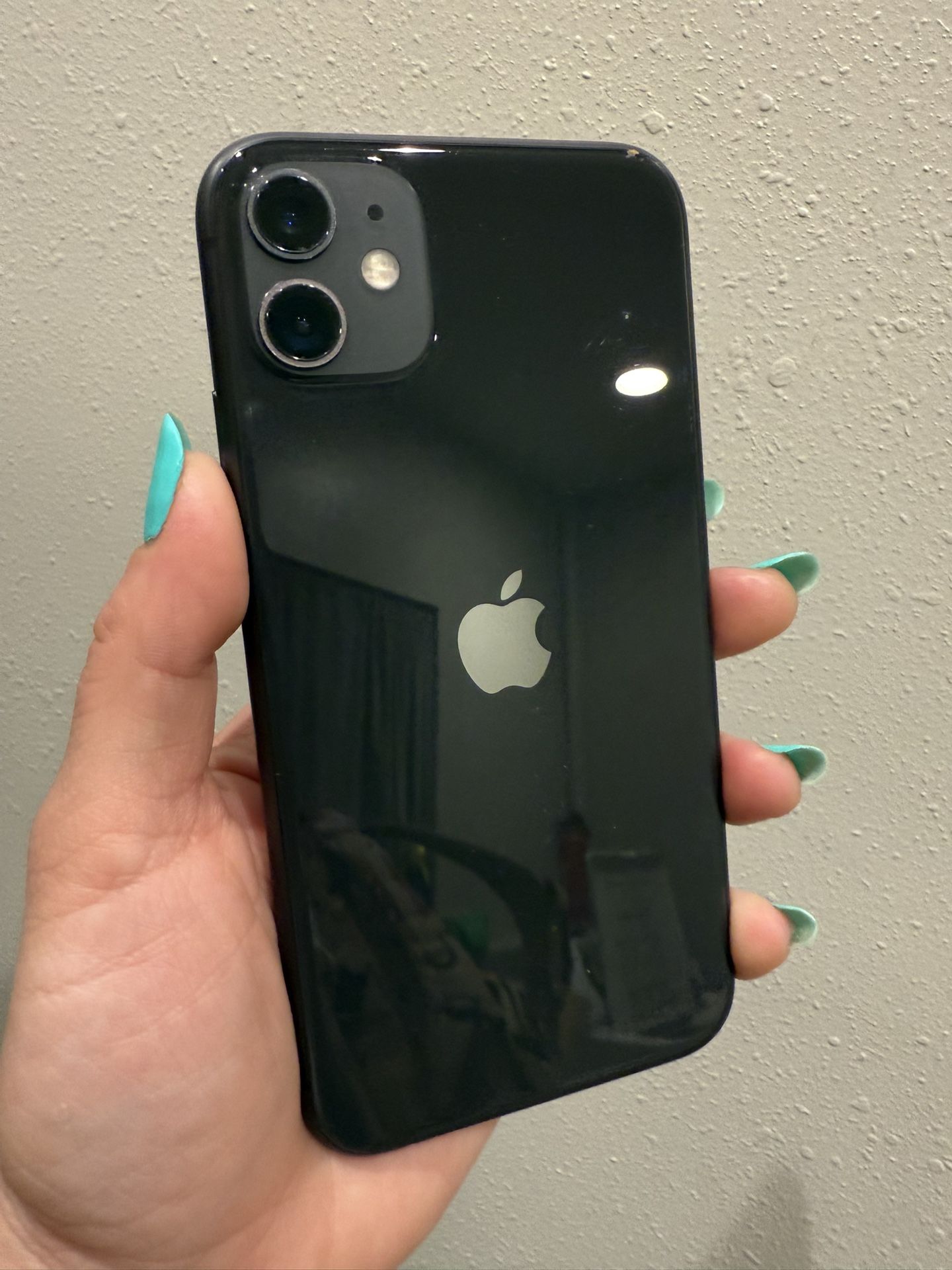 iPhone 11 - 64gb