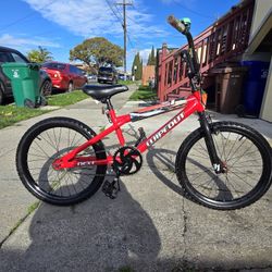 Kids Bike 20inch Tires 
Great Condition Ready to Ride 