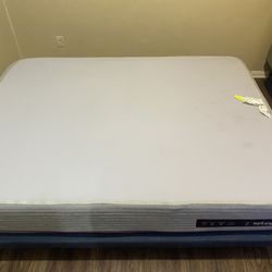 Queen Size Purple  iSeries Motion Bed