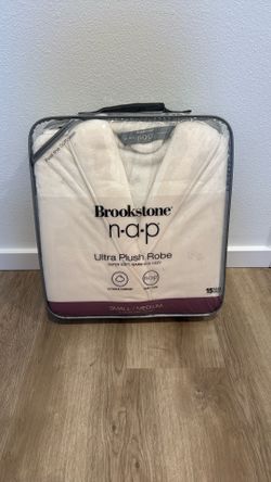 Brand new Ultra Plush Robe 