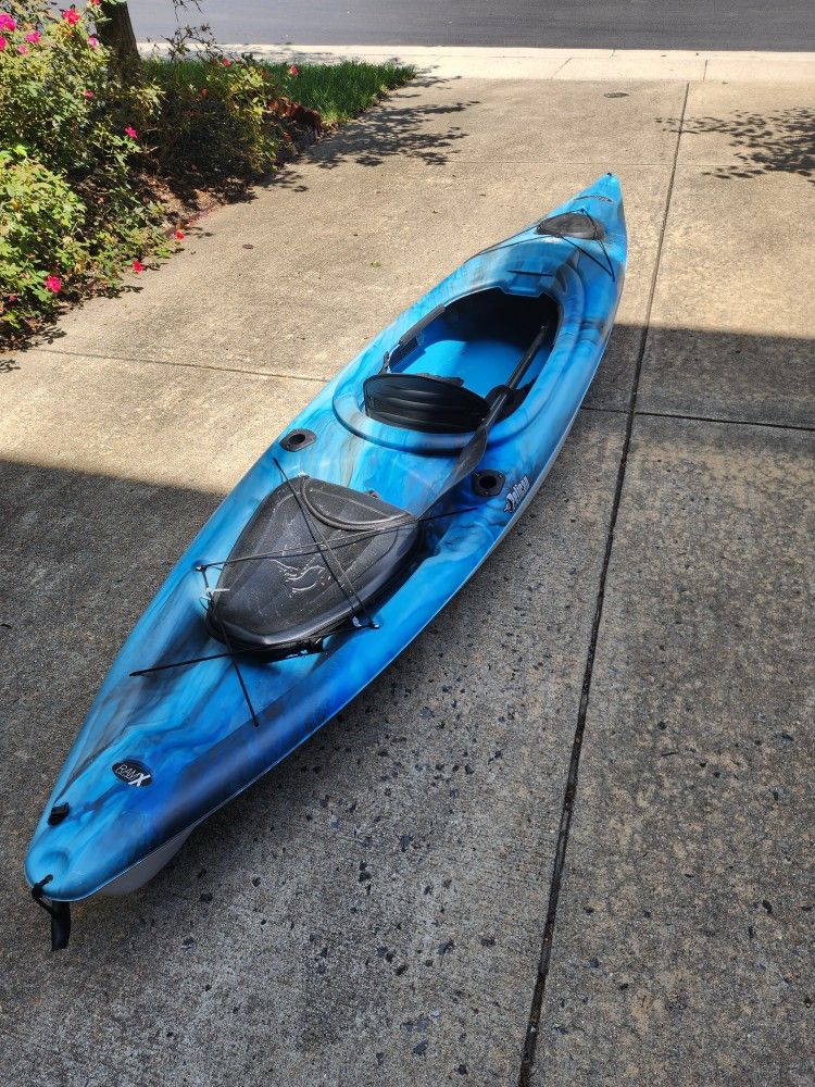 Kayak - Pelican Mustang 120x