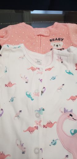 Onesies almost new (Size 9 months)