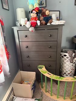 Full nursery set
