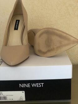 Nice west Cream Color Heels 7.5