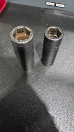 Snap on lug nut sockets