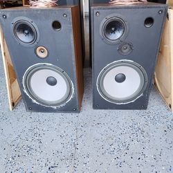 Infinity 4000A Home Speakers