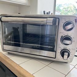 Oster 6-slice Convection Countertop Oven