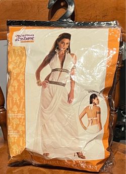 Spartan Queen Halloween Costume – White & Gold