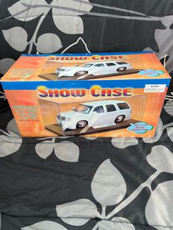 1:18 Scale Diecast Display Case Clear Acrylic Showcase NIB