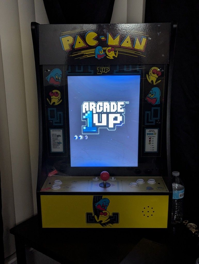 Pac MAN ARCADE MACHINE frm Costco Paid 220$ NEW