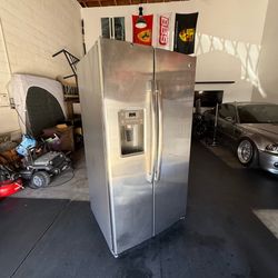GE Adora Refrigerator