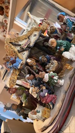 Bear nativity scene