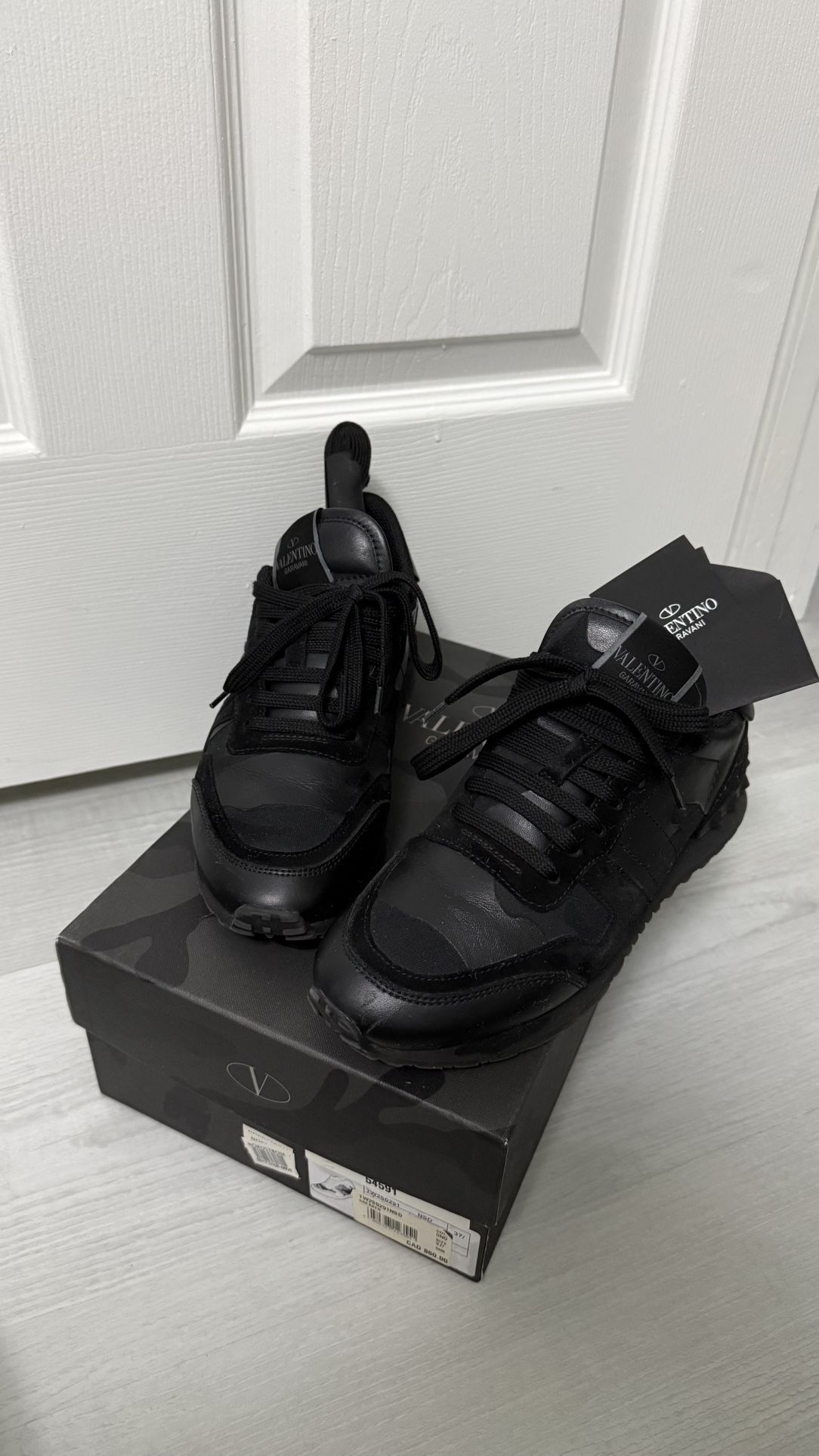 Valentino Garavani Camouflage Rockrunner Sneakers