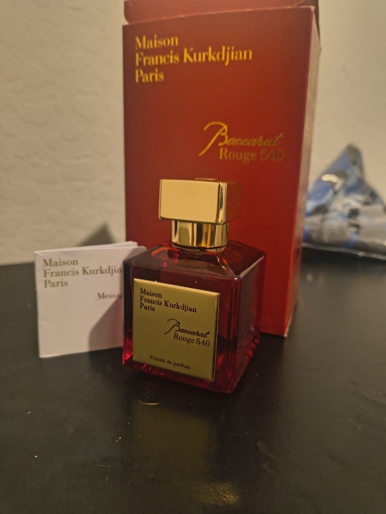 Baccarat Cologne
