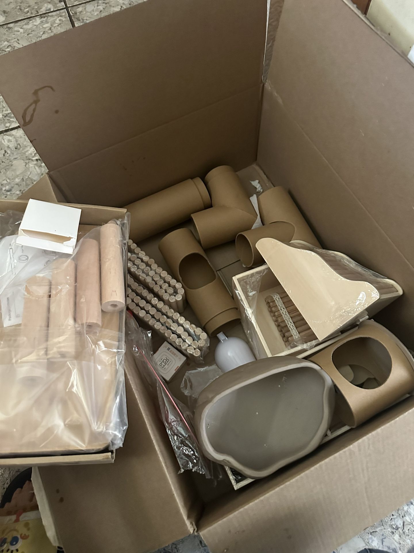 Hamster / Small Pet Wooden Toy Set – Tunnels, Hideouts, Chew Sticks, Accessories