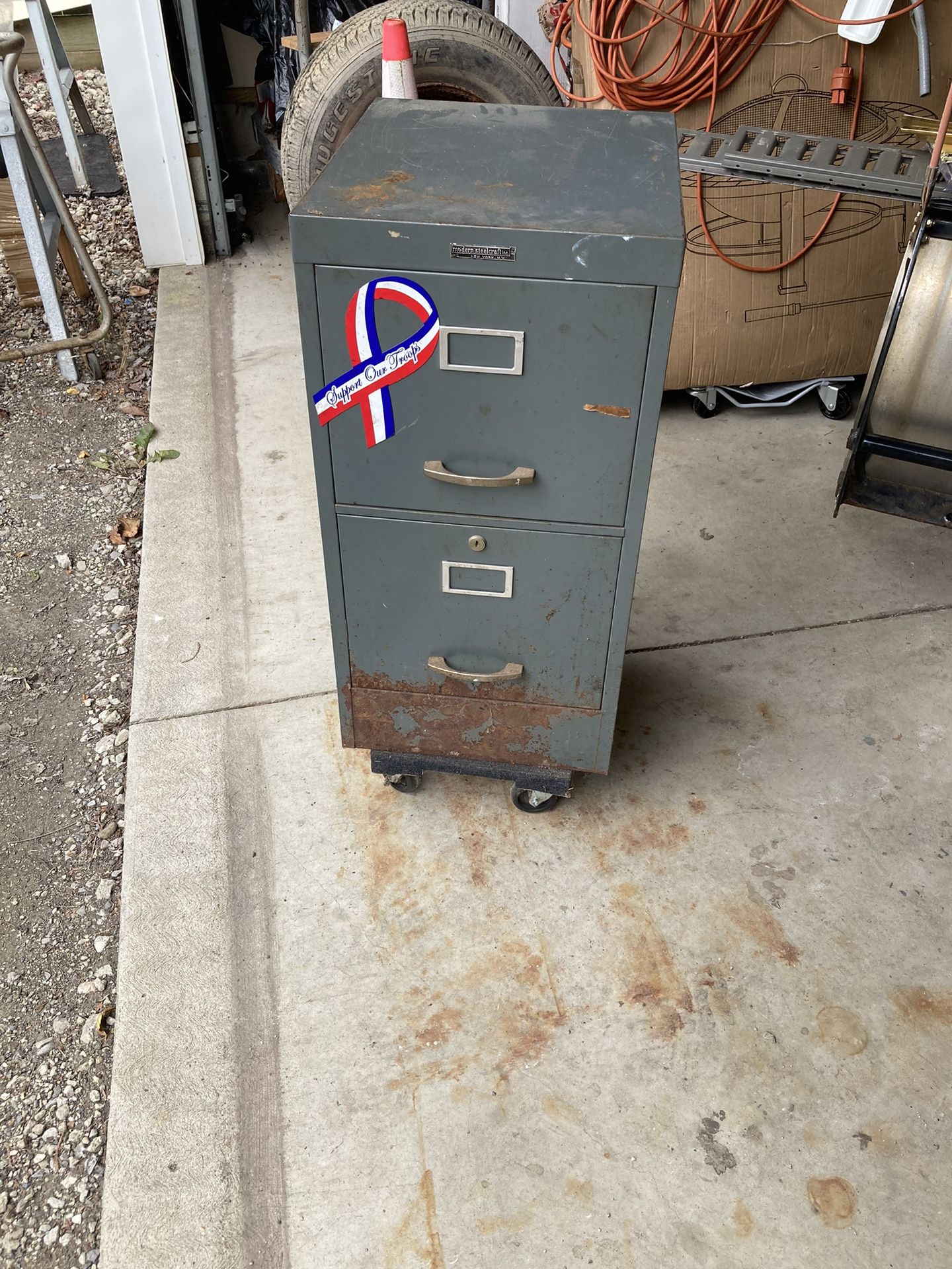 File Cabinet Two Drawers