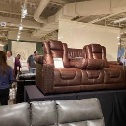 Owner's Box Power Reclining Sofa and Loveseat
Ashley Furniture$10 Down Payment And Financing Available