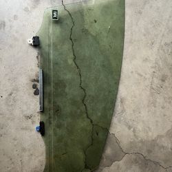 Prius FR Glass