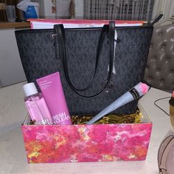 Michael Kors Bag With Victoria Secret Set  Mothers Day Gift 