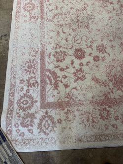 8x10 Pink/Ivory Area Rug