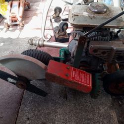 2 Edgers Need Carburetor Cleaning 