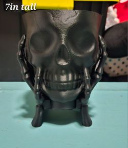 New skull candy bowl