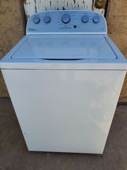 Whirlpool Washer king size comes with hoses