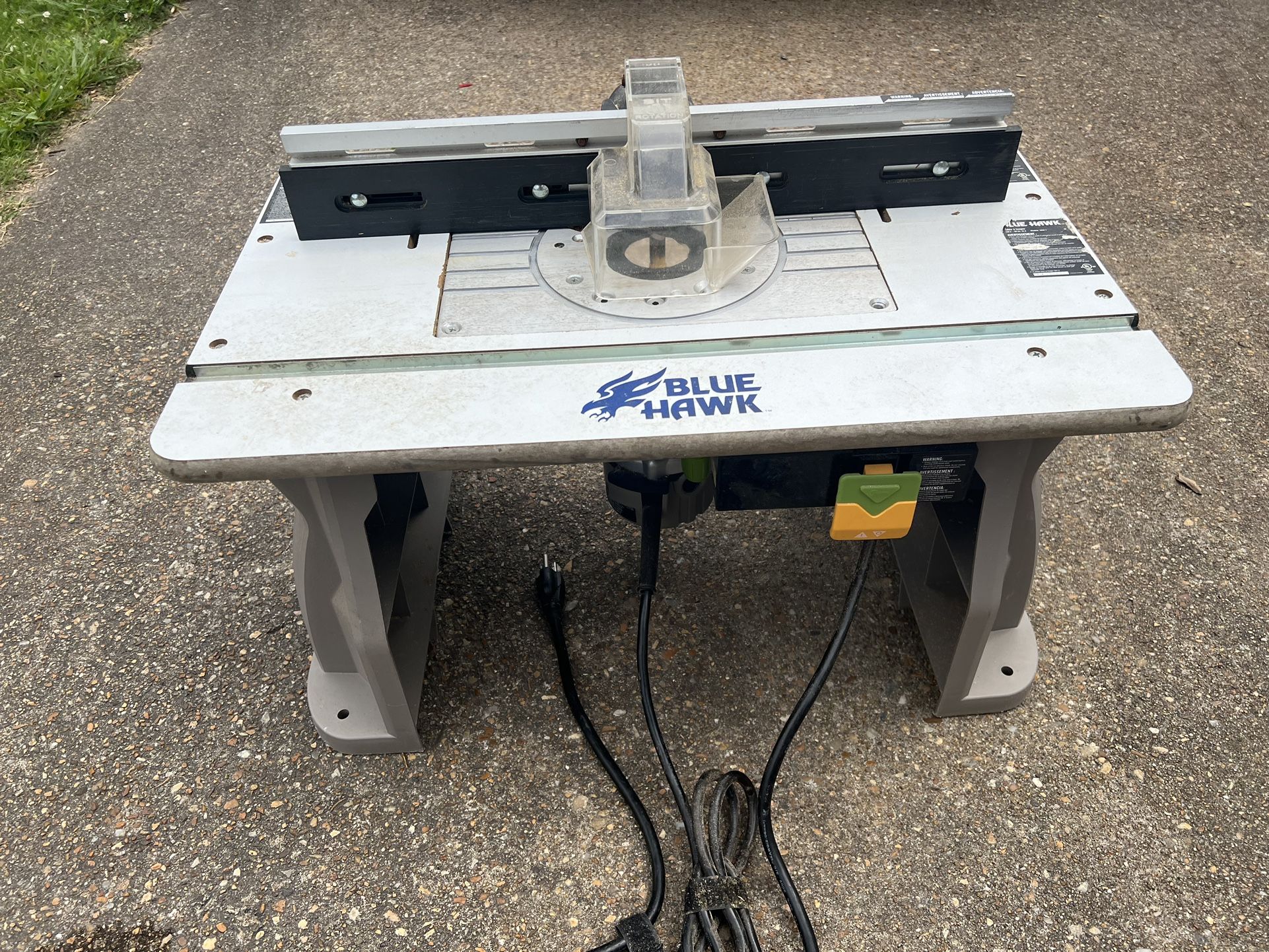 Blue Hawk Lowe’s Brand Router Table With Router And Bits