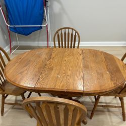 Dining Table With leaf And 4 Chairs
