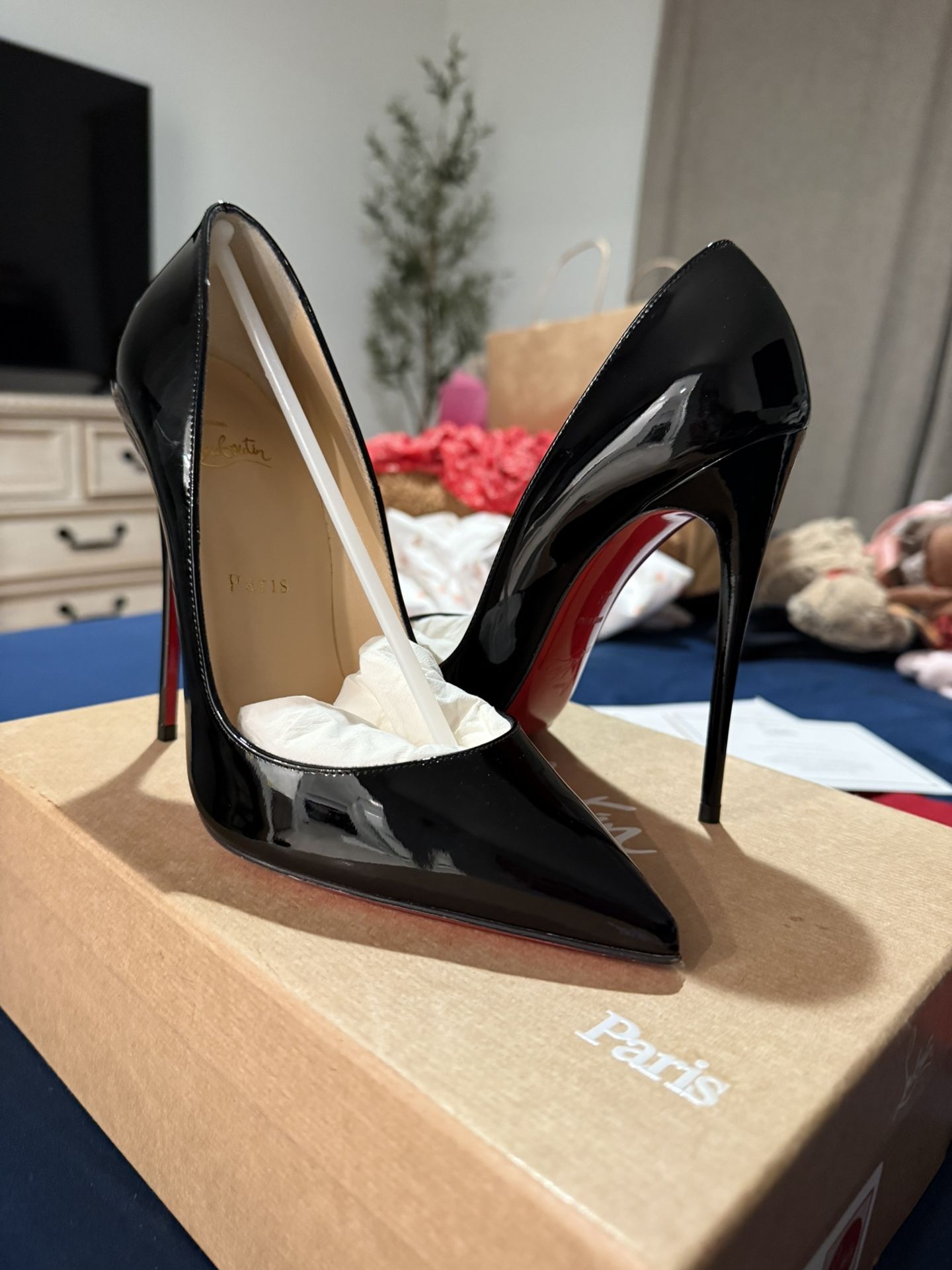 Christian Louboutin - So Kate