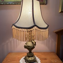 Vintage Kaeden brass Cherub lamp