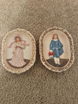 Vintage Ceramic Wall Plaques Set of 2