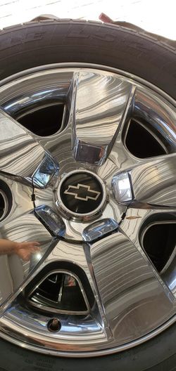 Chevrolet Silverado Rims N Tires 275 55 R20