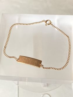 Vintage gold tone name plate bracelet