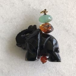 Black Onyx Elephant Pendant