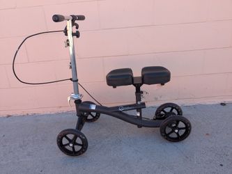 Roscoe Medical Knee Scooter Walker