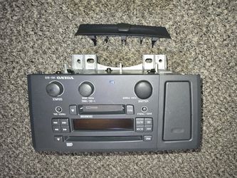 Volvo CD cassette player
