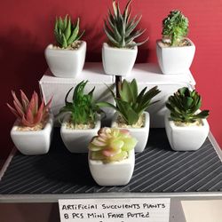 Artificial Succulents Plants 8 PCs Mini Fake Potted Plants In Pots Never Used