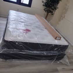 Brand New Queen Size Bed, Mattress With Metal Frame And Box Spring $400