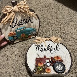 Fall / Thanksgiving Decor! New! Blessed and Thankful !