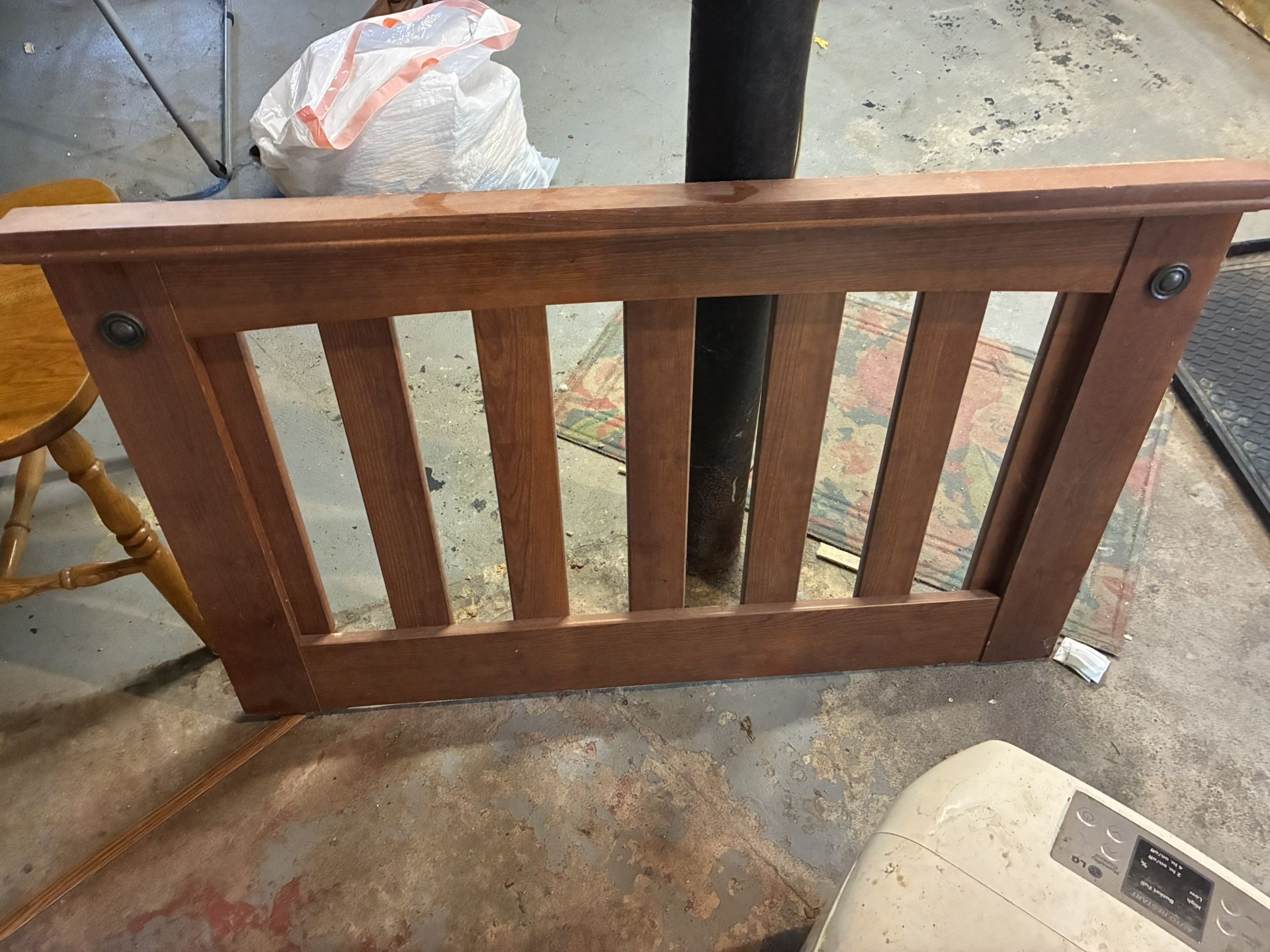 Headboard (twin bed) FREE