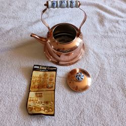 Never Used Vintage Daeware Solid Copper Tea Kettle With Blue/White Porcelain Handle