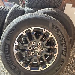 2025 Toyota Tundra Wheels/Tires.