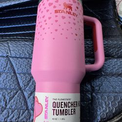 Stanley Valentines Limited Edition 40oz