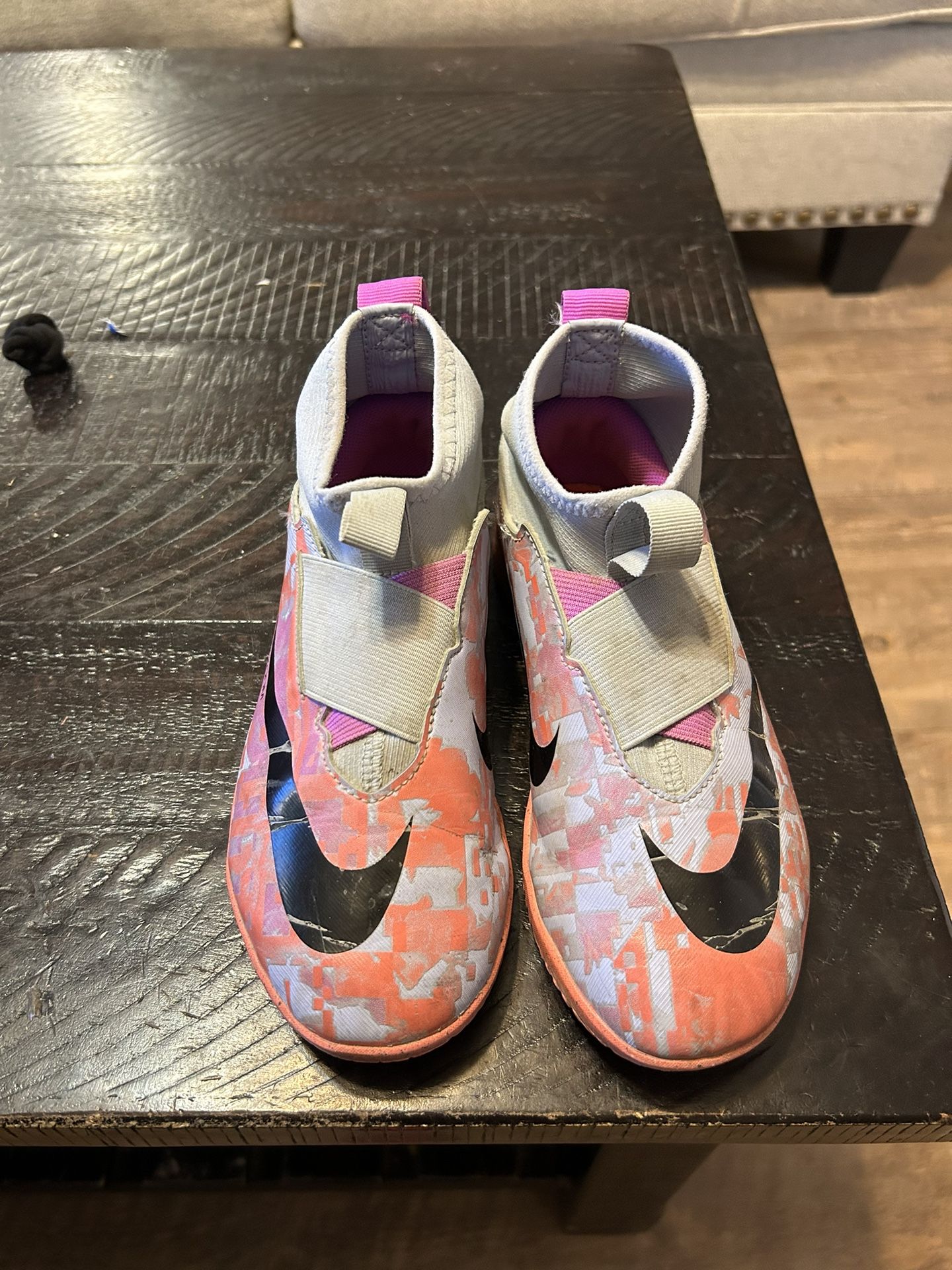 Indoor Ronaldo Soccer Cleats Size 2y