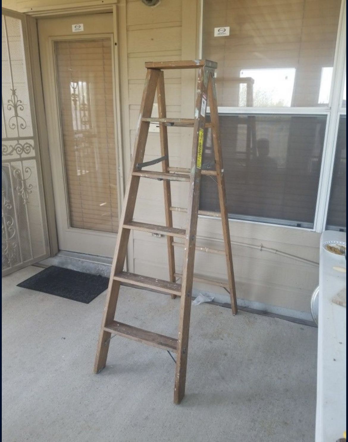  Ladder 