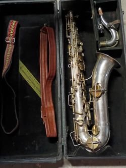 Martin Band Instrument Co. Tenor Saxophone with Case