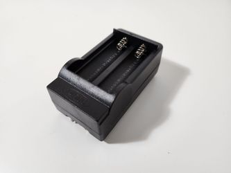 14500 Dual Li-ion Battery Charger
